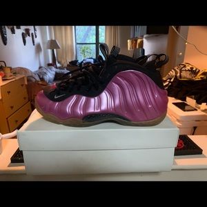 Nike breast cancer awareness foamposites (no box)